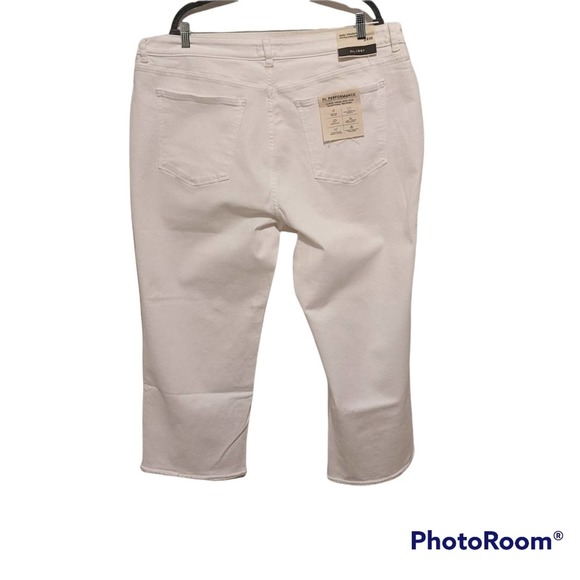 DL1961 MARA Straight Mid Rise Instasculpt Straight Ankle 'Milk' Size 24 NWT - Picture 2 of 8